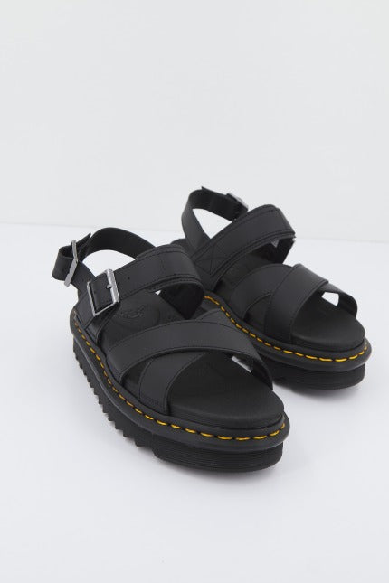 DR. MARTENS VOSS II HYDRO en color BLACK  (1)