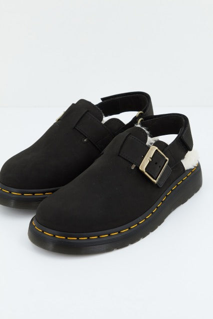 DR. MARTENS  JORGE II en color BLACK  (1)