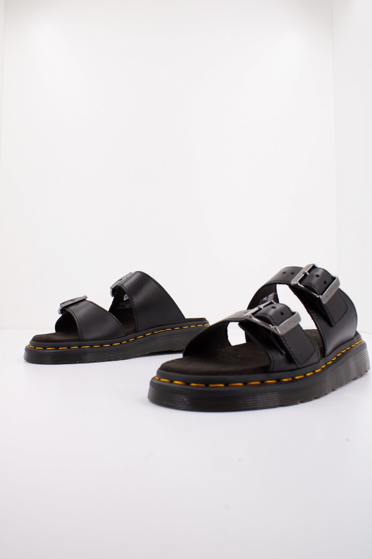DR. MARTENS DM JOSEF en color BLACK  (2)