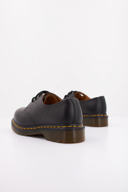 DR. MARTENS  en color BLACK  (4)