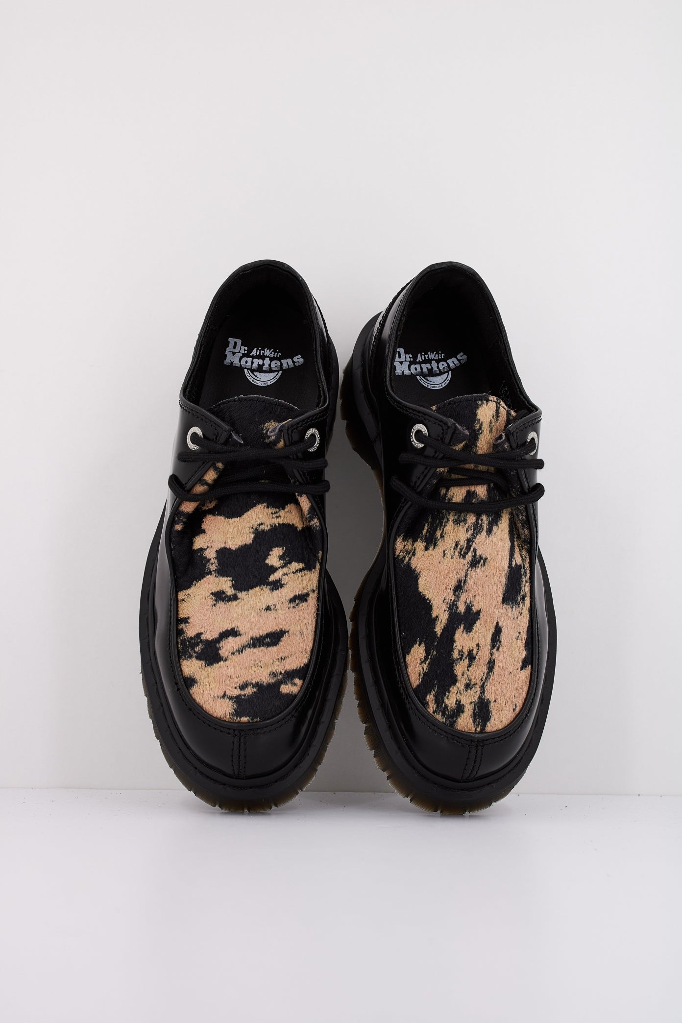 DR. MARTENS  ZEFFIR I en color BLACK  (3)