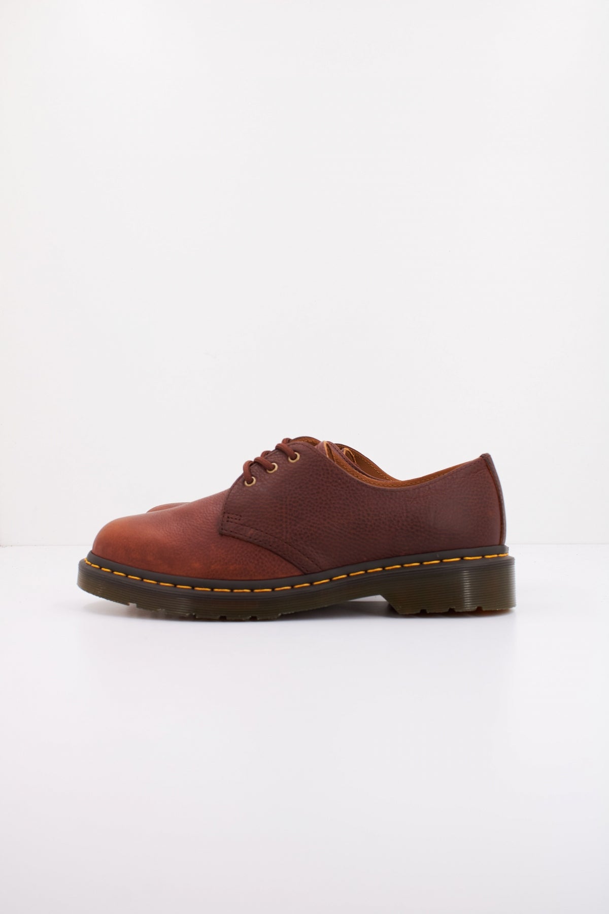 DR. MARTENS  en color CASHEW  (1)