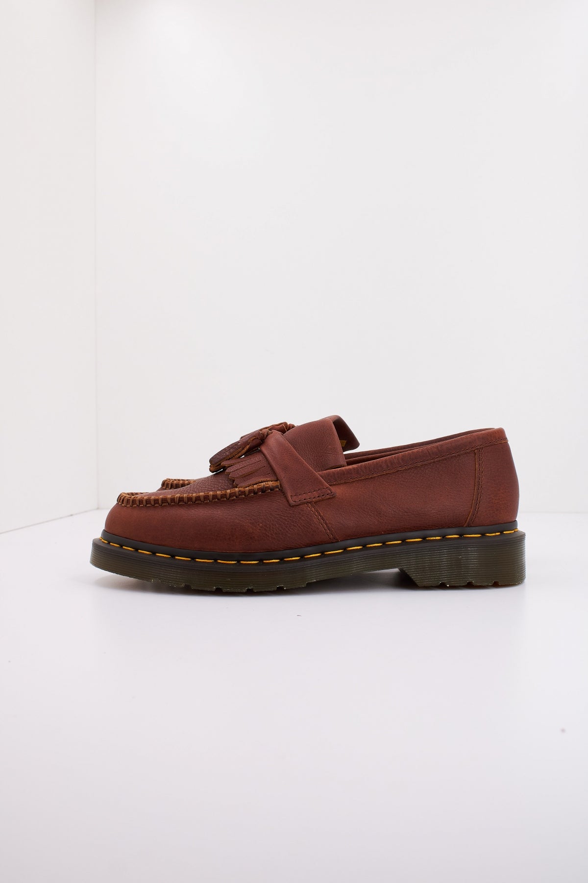 DR. MARTENS ADRIAN YS en color CASHEW  (1)