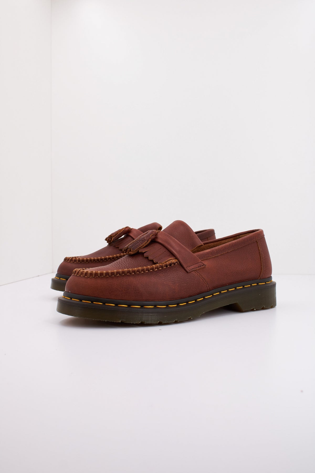 DR. MARTENS ADRIAN YS en color CASHEW  (2)