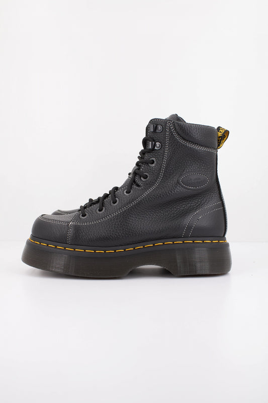 DR. MARTENS BUZZ I en color BLACK  (1)