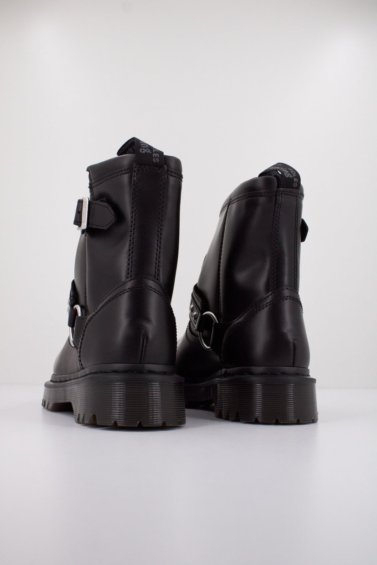 DR. MARTENS ANISTONE HRNS en color BLACK  (4)