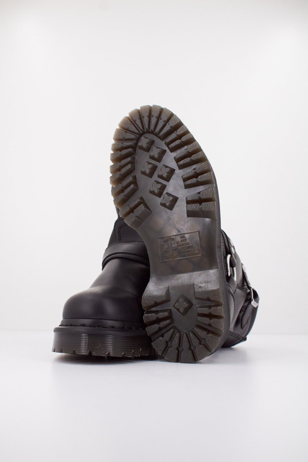 DR. MARTENS ANISTONE HRNS en color BLACK  (5)