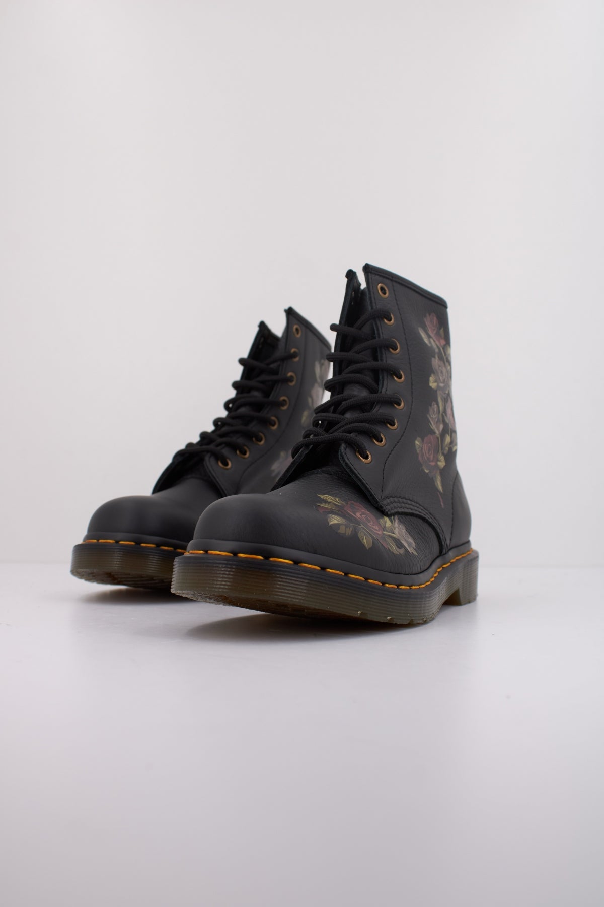 DR. MARTENS DM en color BLACK  (2)