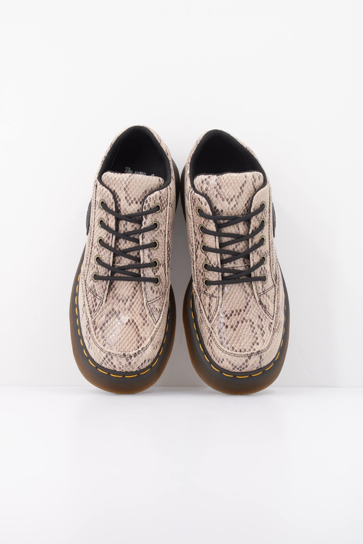 DR. MARTENS BUZZ I en color CRMBLK  (3)