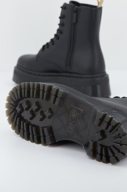 DR. MARTENS JADON MONO VEGAN en color BLACK  (4)