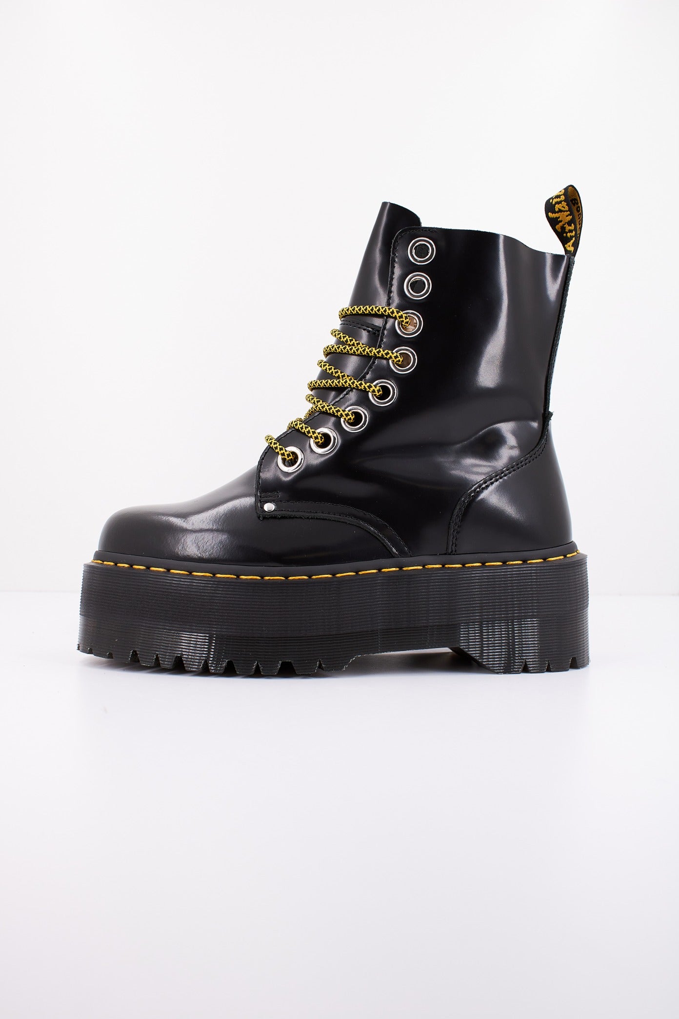 DR. MARTENS JADON MAX -EYE BUTT en color BLACK  (1)