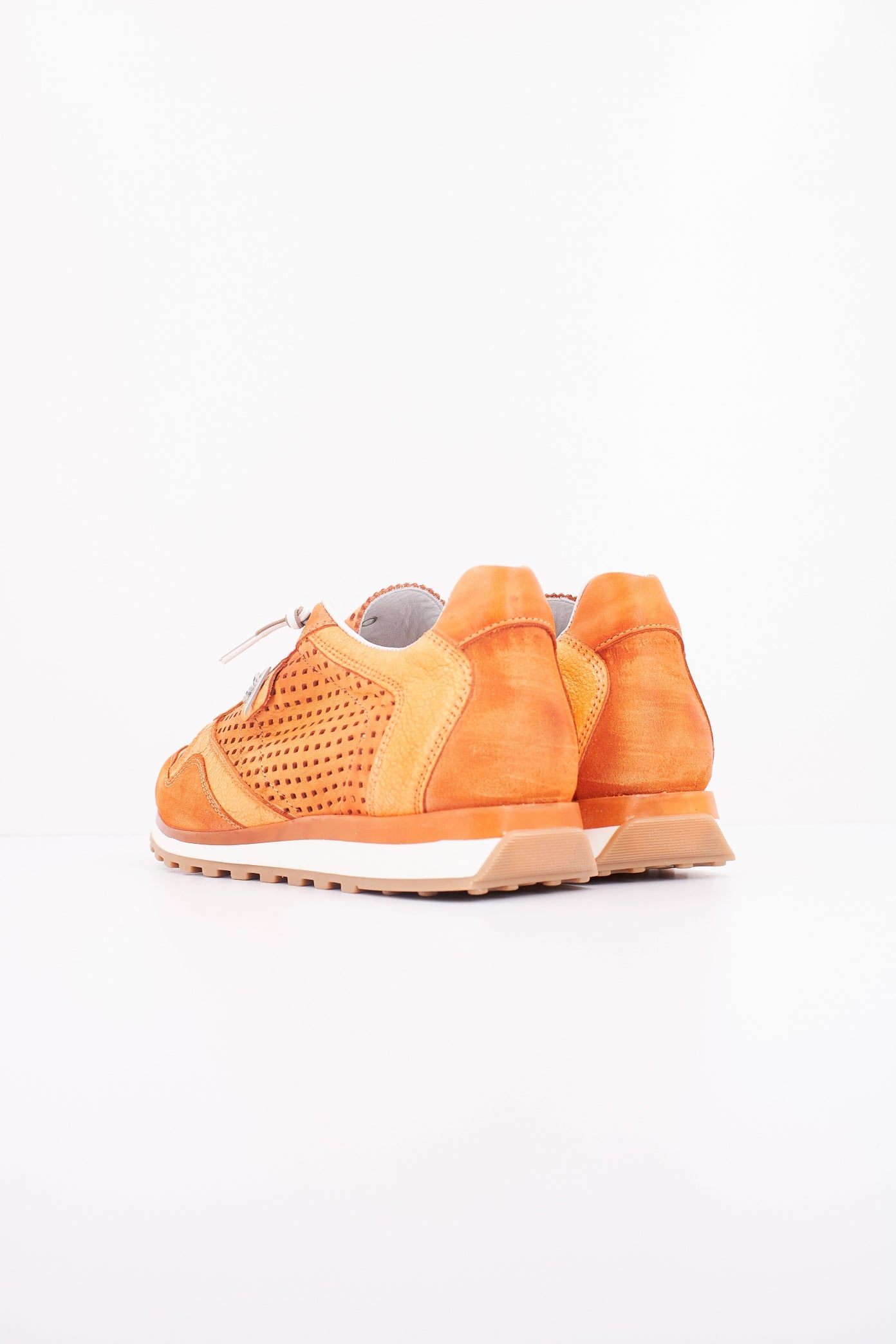 CETTI C V en color AMBR  (4)