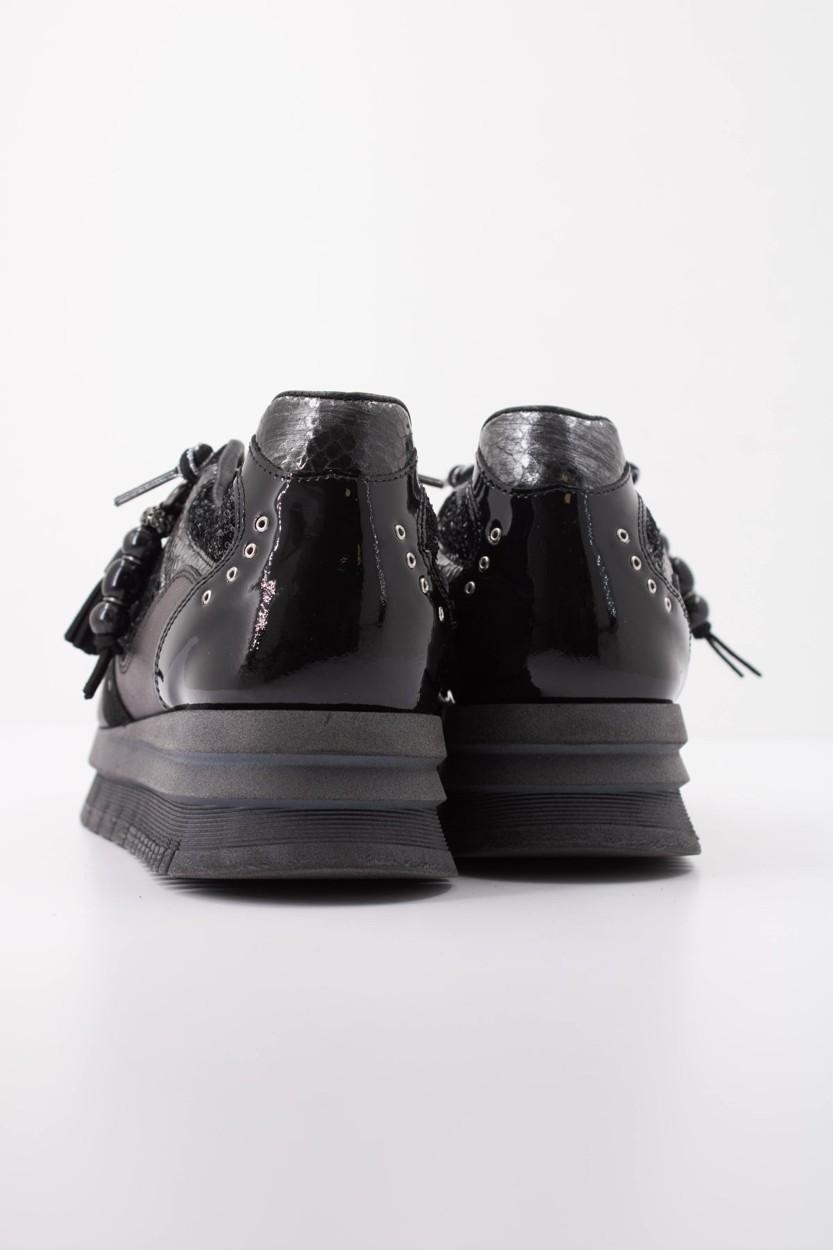 CETTI CSRA INV DEPOR en color NEGRO  (4)