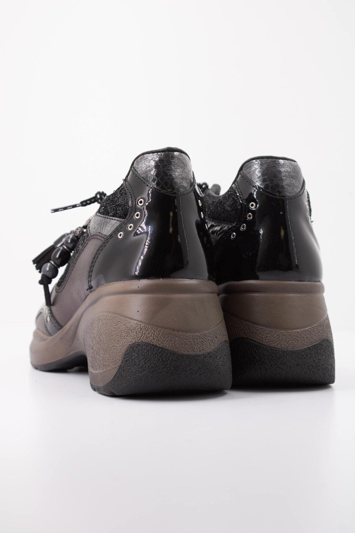 CETTI CSRA INV DEPOR en color NEGRO  (4)