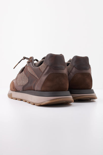 CETTI C INV DEPORTIV en color CACAO  (4)