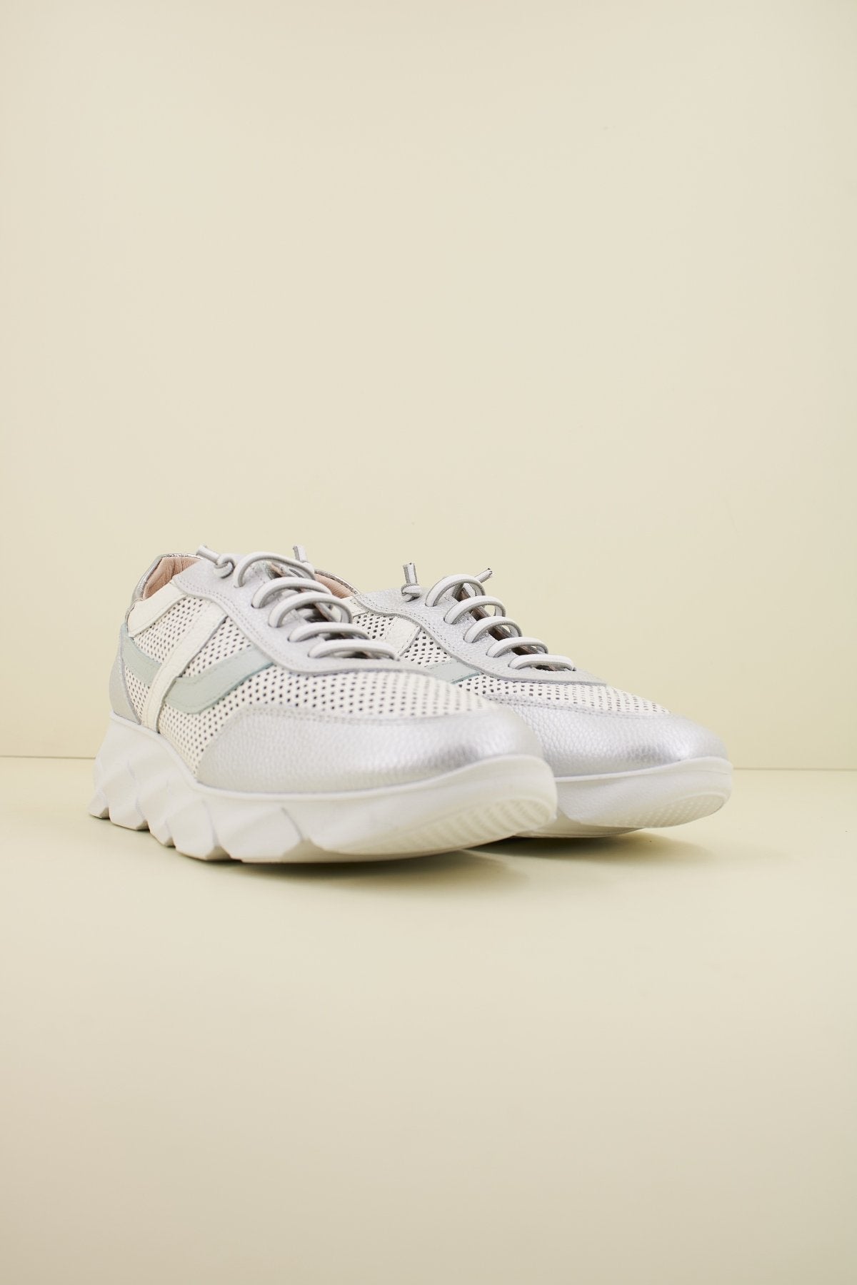  HORAS   en color MINT  (2)