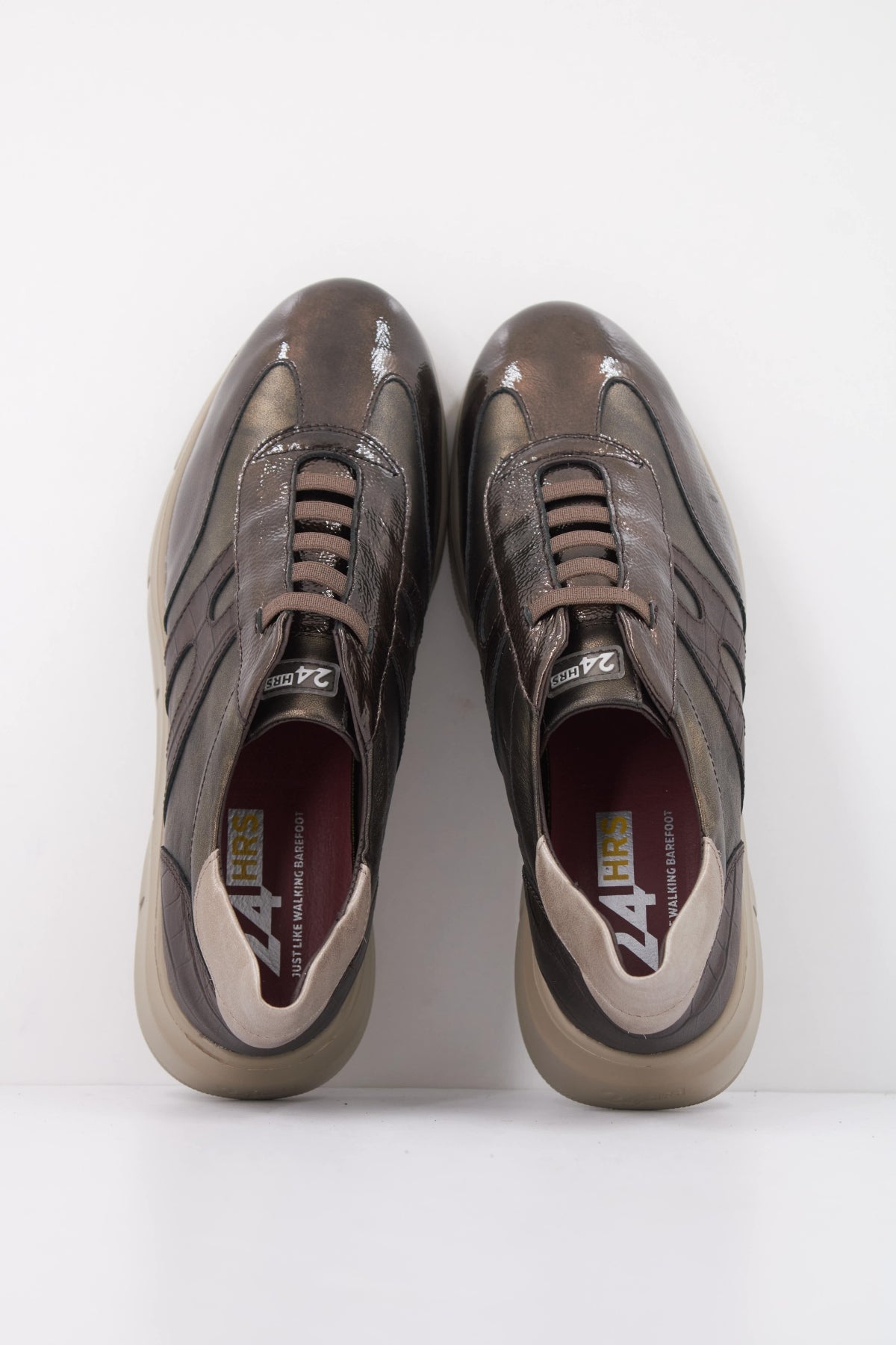  HORAS  H ZAPATO COM en color BRASS  (3)
