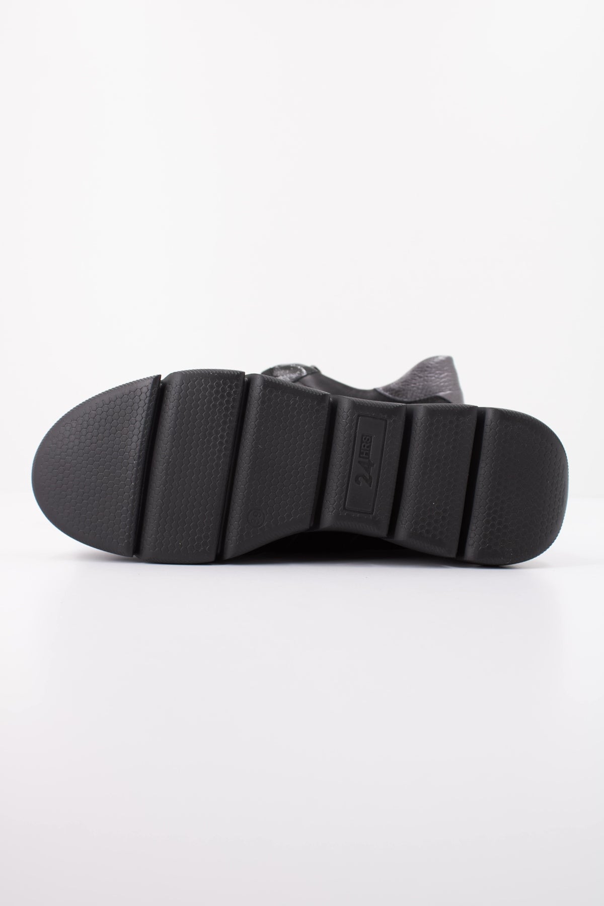  HORAS  H ZAPATO COM en color NEGRO  (5)