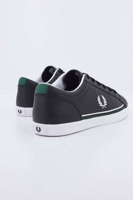FRED PERRY  BASELINE TIPPED en color BLACK  (3)