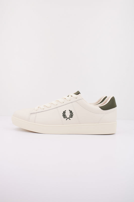 FRED PERRY SPENCER LEATHER en color XECRLRL  (1)