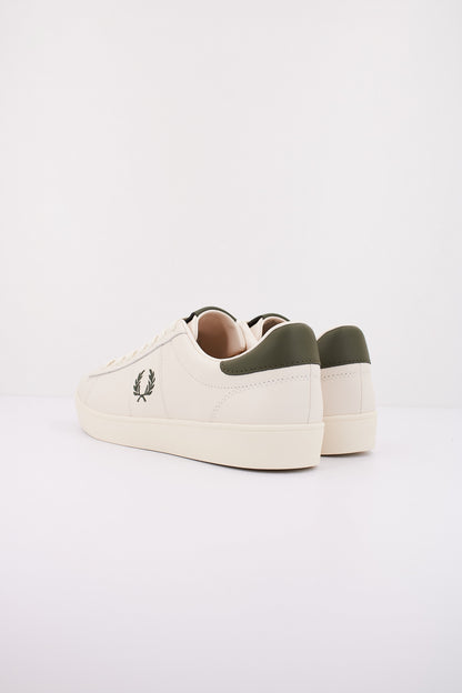 FRED PERRY SPENCER LEATHER en color XECRLRL  (4)
