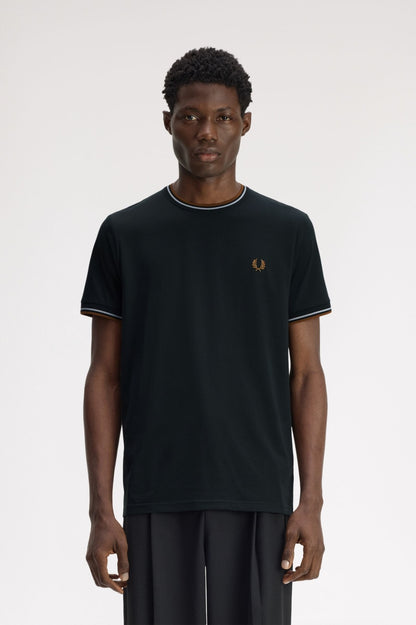 FRED PERRY MFP TWIN TIPPED  en color C  (1)