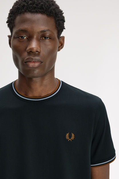 FRED PERRY MFP TWIN TIPPED  en color C  (3)