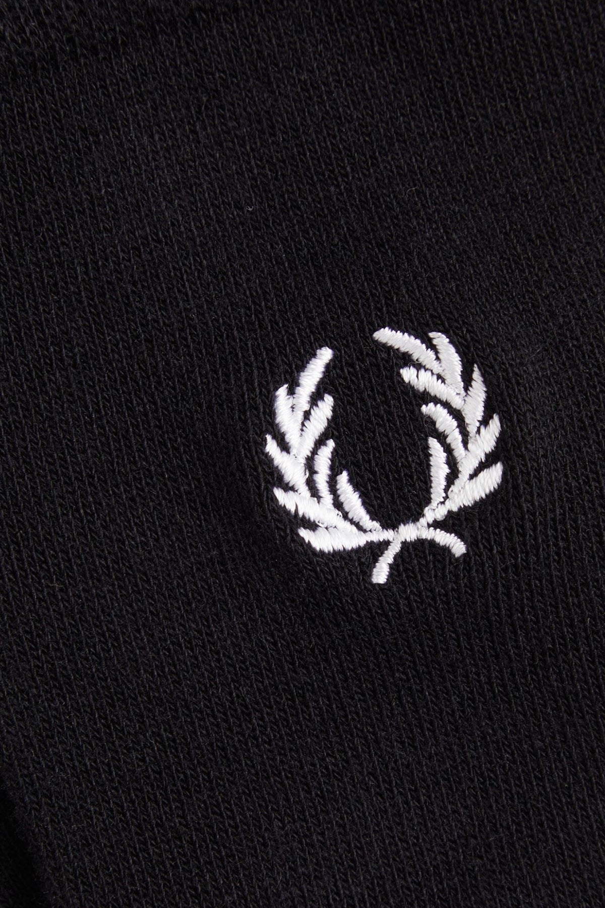 FRED PERRY WREATH SOCK en color BLACK  (2)