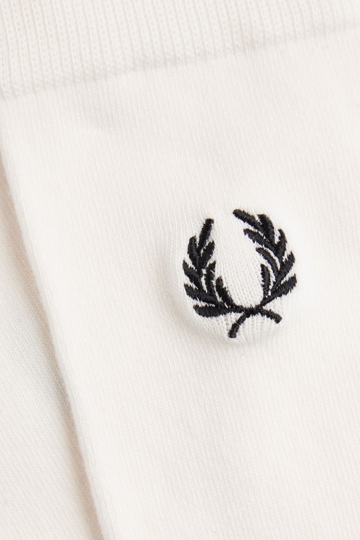 FRED PERRY  CLASSIC LAUREL WREA en color LWHITE  (2)