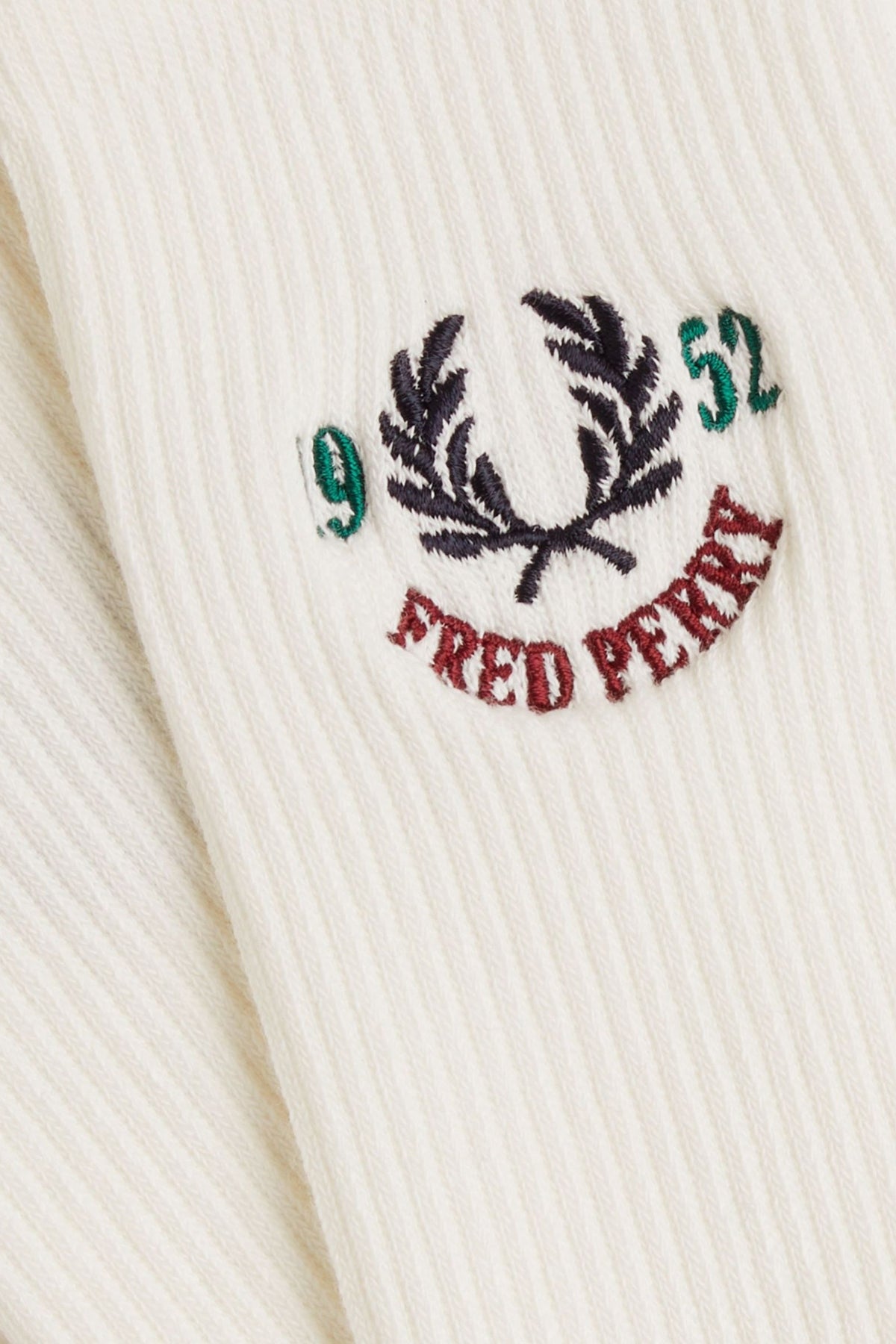 FRED PERRY CLUBHOUSE SOCK en color ECRU  (3)