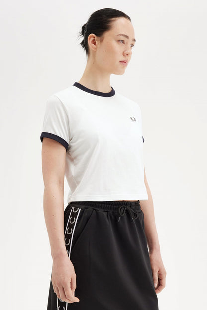 FRED PERRY CROPPED RINGER T-SHI en color WHITE  (4)