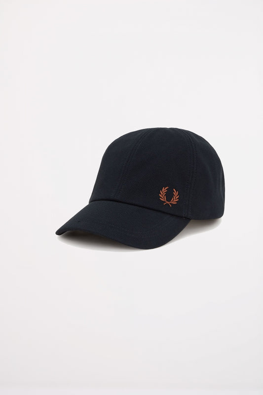 FRED PERRY  PIQUE CLASSIC CAP en color YNAVY  (1)