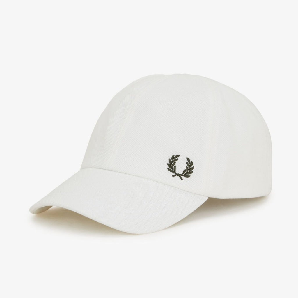 FRED PERRY  PIQUE CLASSIC CAP en color YWHITE  (4)