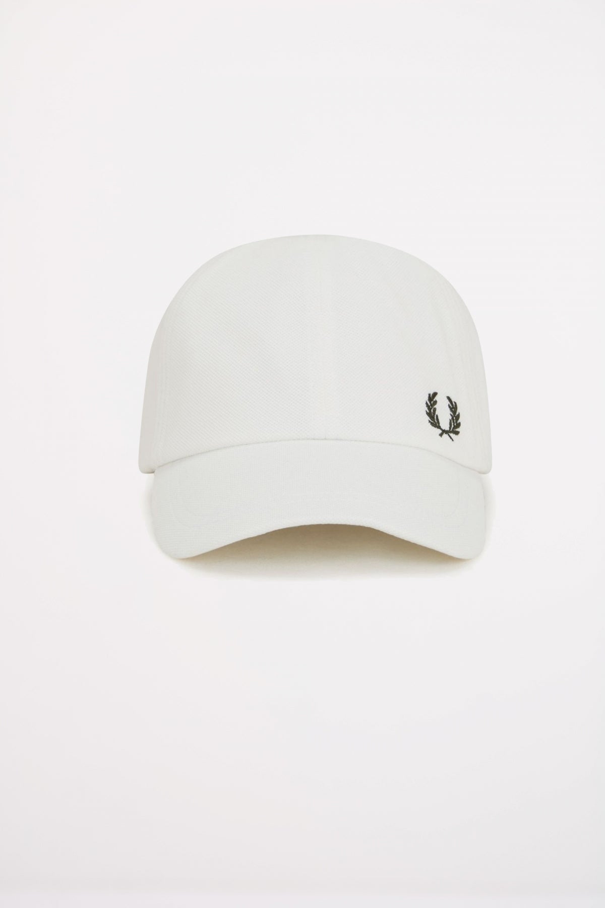 FRED PERRY  PIQUE CLASSIC CAP en color YWHITE  (3)