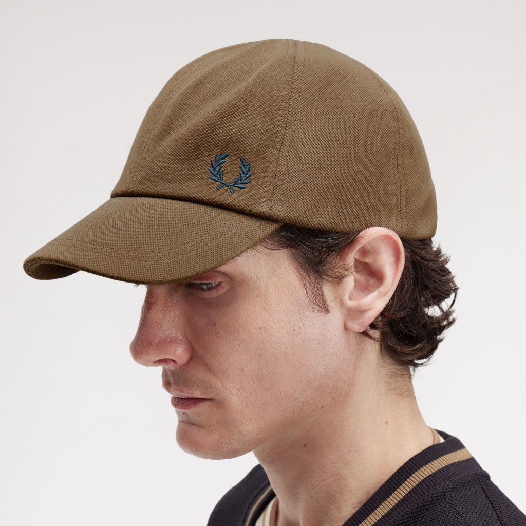 FRED PERRY PIQUE CLASSIC CAP en color ZSHDST  (5)