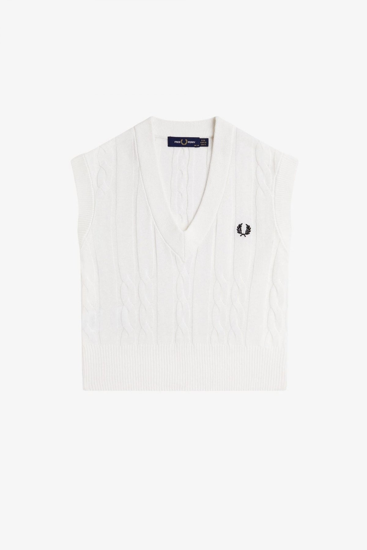 FRED PERRY CABLE KNIT TANK en color WHITE  (2)