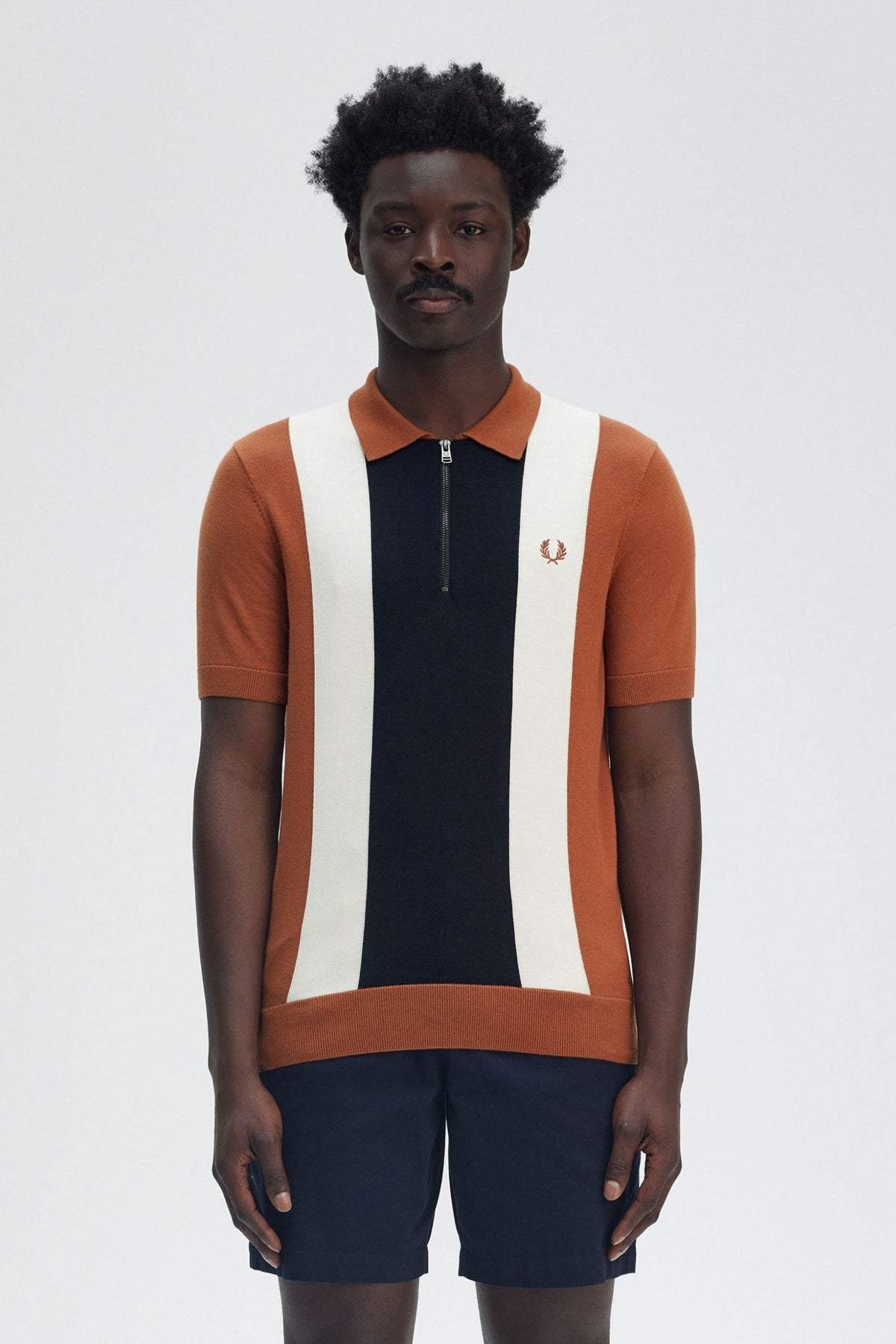 FRED PERRY VERTICAL STRIPE ZIP  en color YCNNMN  (1)