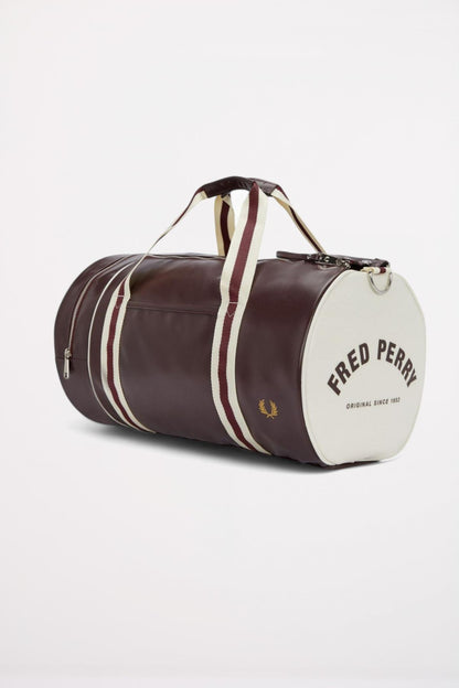 FRED PERRY CLASSIC BARREL BAG en color ROXBLOD  (2)