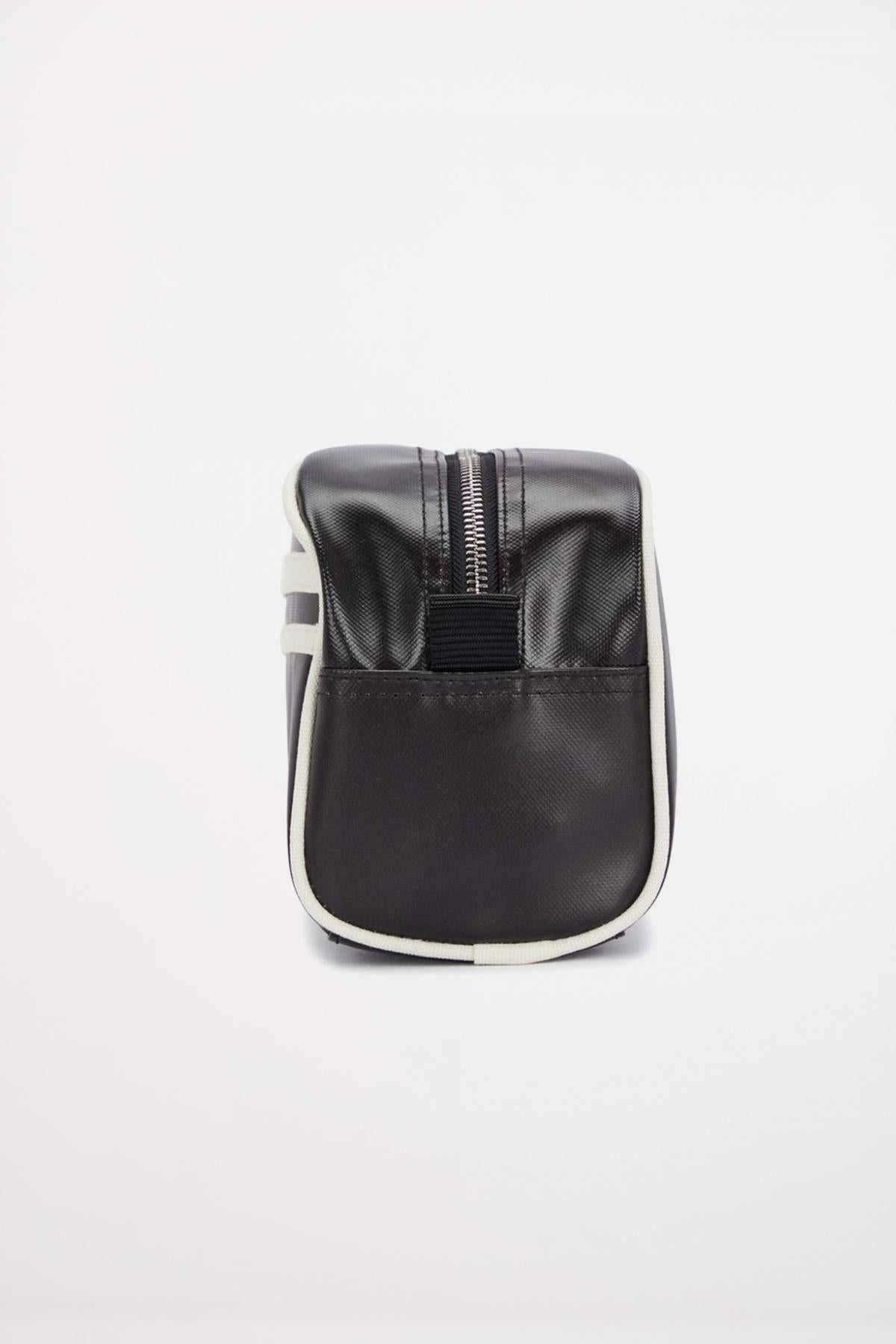 FRED PERRY LFP  en color DBLACK  (3)