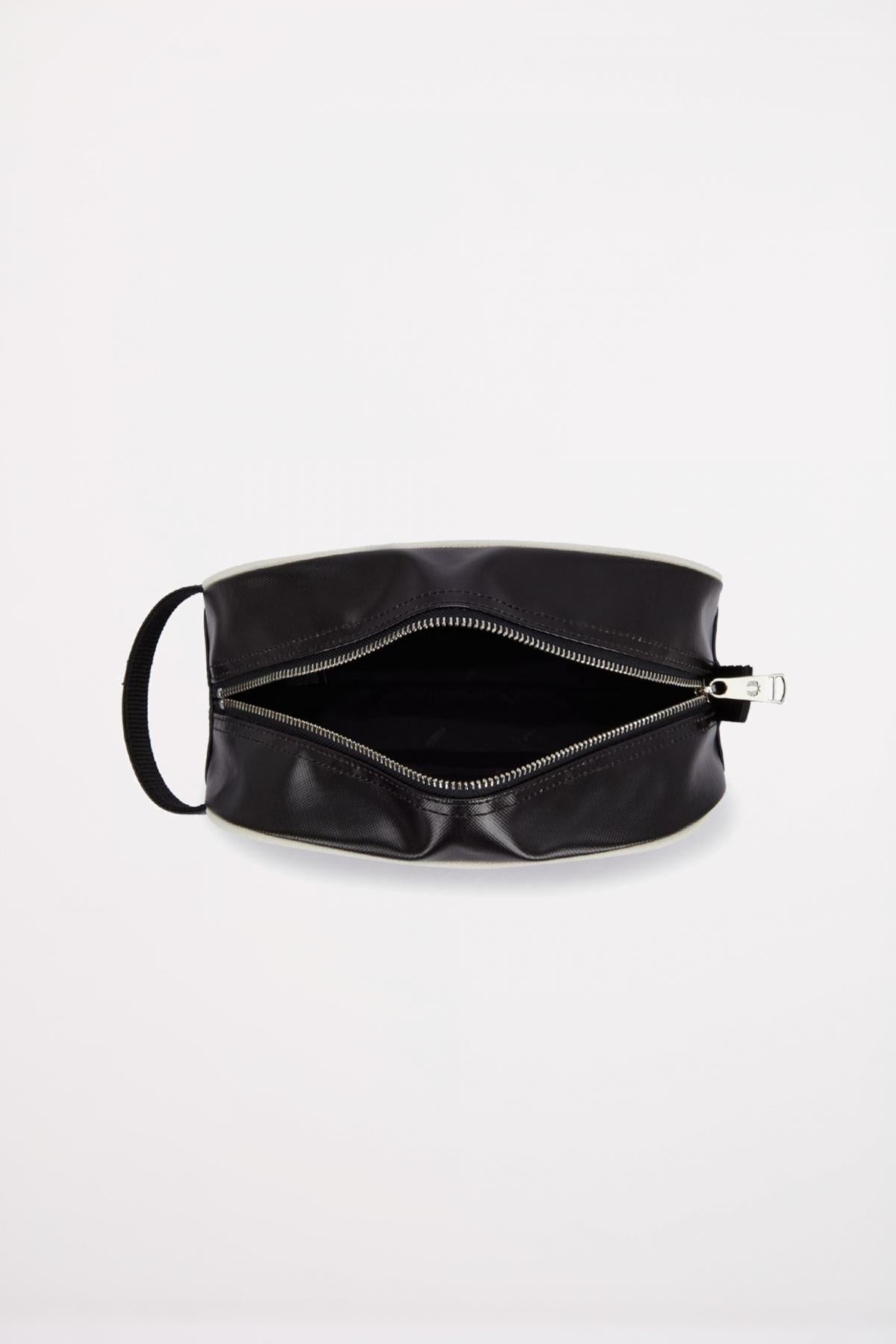 FRED PERRY LFP  en color DBLACK  (4)