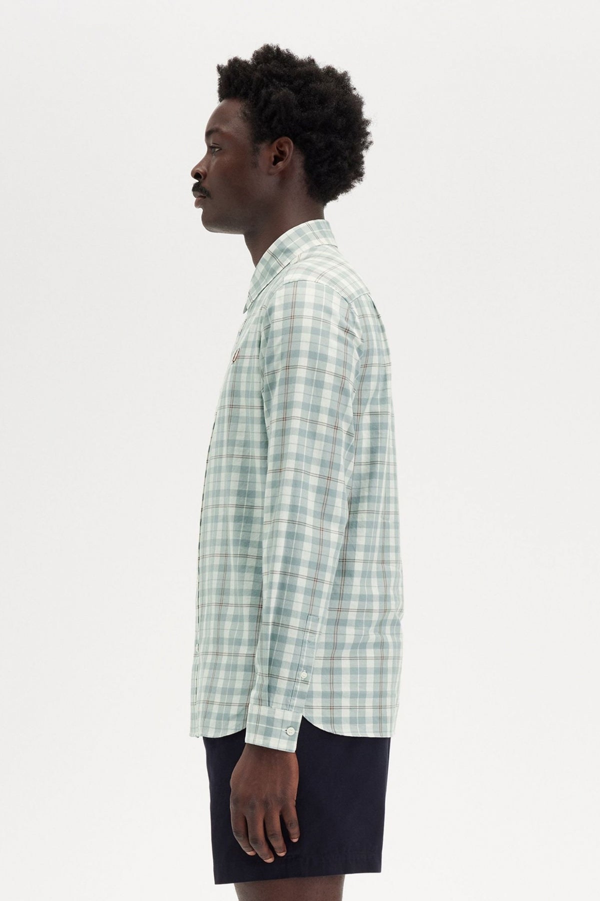 FRED PERRY TWILL TARTAN SHORT S en color ECRU  (3)