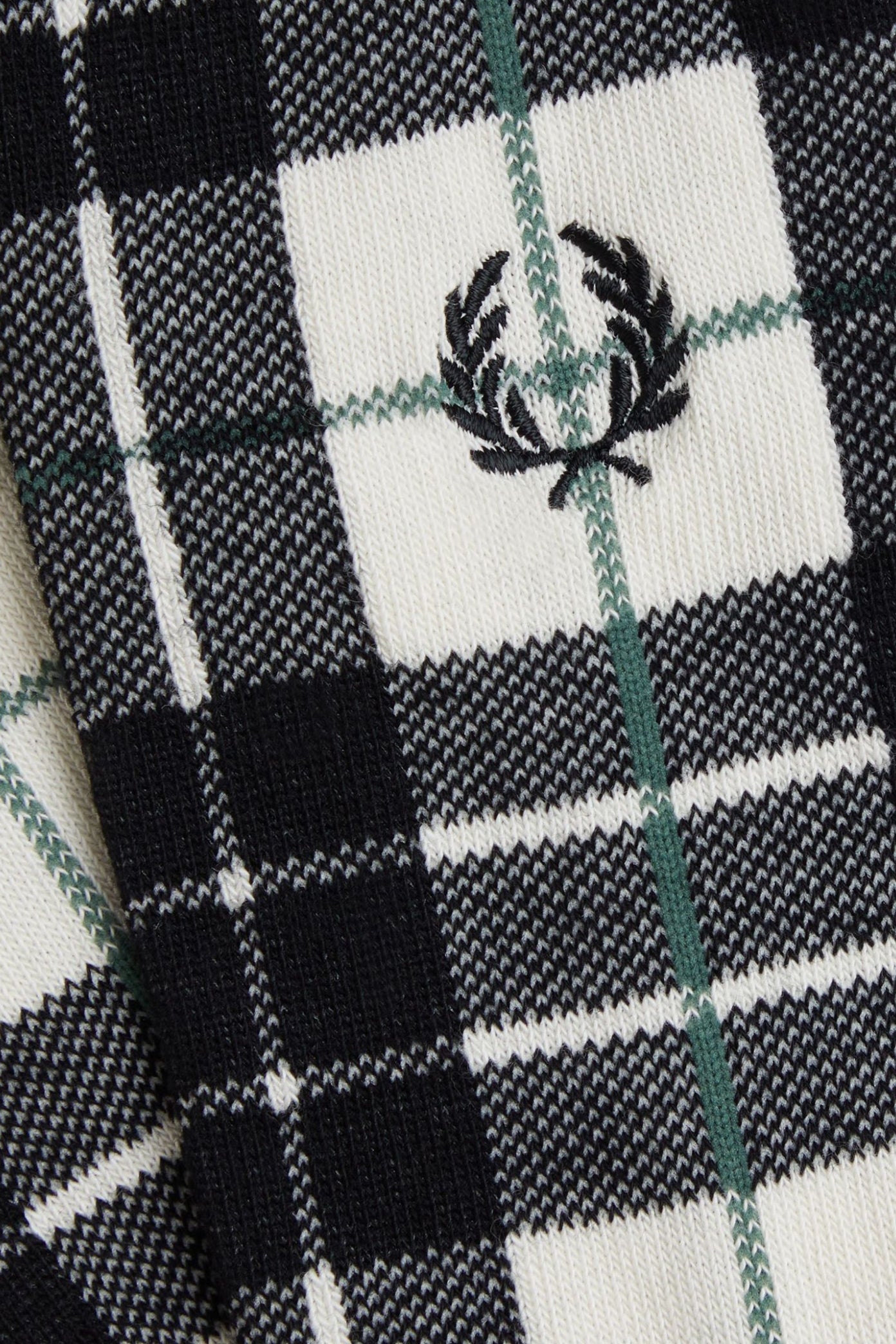 FRED PERRY TARTAN SOCK en color ECRU  (2)