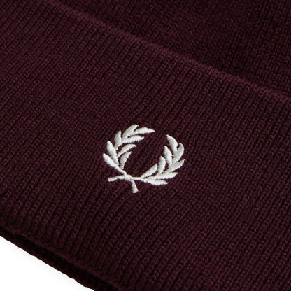 FRED PERRY  CLASSIC BEANIE  en color KXBLD  (5)