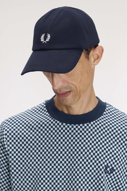 FRED PERRY PIQUE CLASSIC CAP en color NVY  (1)