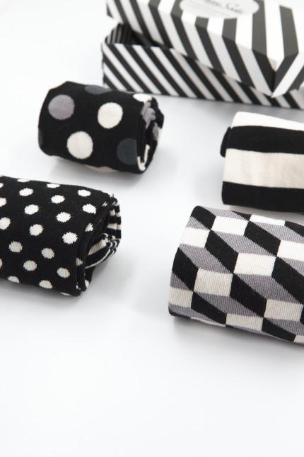 HAPPY SOCKS CLASSIC BLACK WHITE  en color   (3)