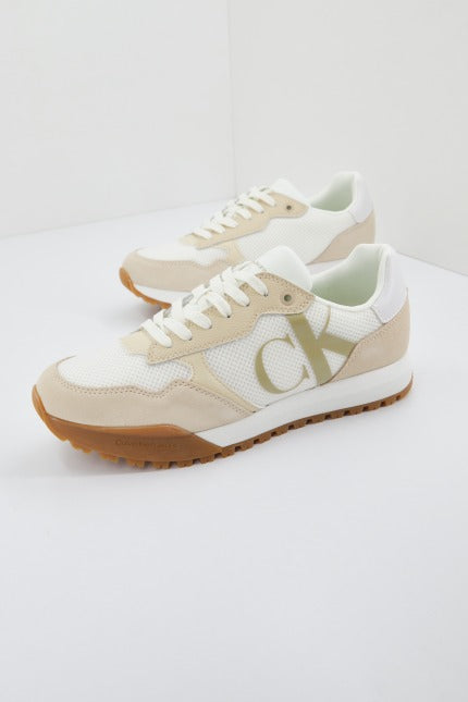 CALVIN KLEIN  TOOTHY RUNNER BOLD  en color GH IVORY  (1)