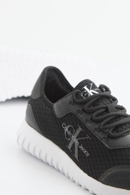 CALVIN KLEIN  EVA RUNNER MONOLOGO en color BDS BLACK  (3)