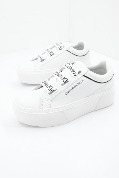 CALVIN KLEIN  FLATFORM LOW en color K WHITE  (1)