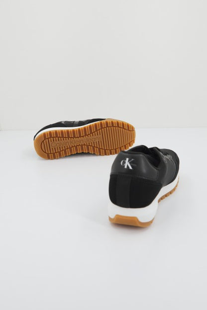 CALVIN KLEIN TOOTHY RUNNER BOLD en color BDS BLACK  (4)