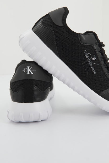 CALVIN KLEIN  EVA RUNNER MONOLOGO en color BDS  (3)